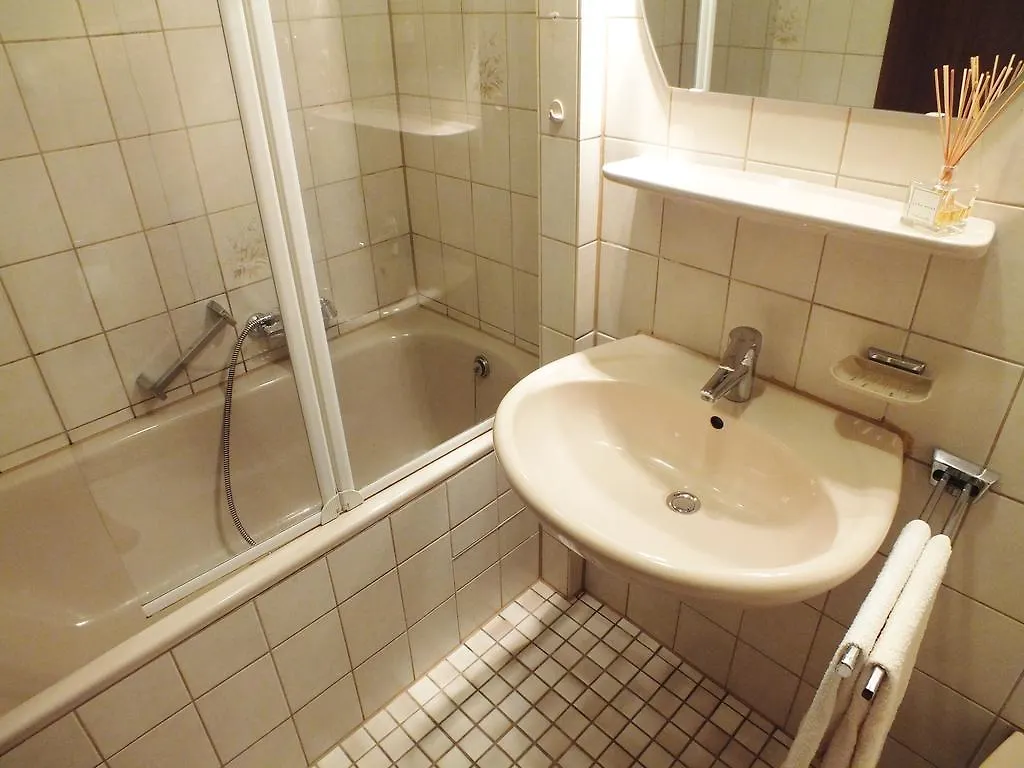 Fantastic Modern Apartment With Large Private Terrace Nuremberg